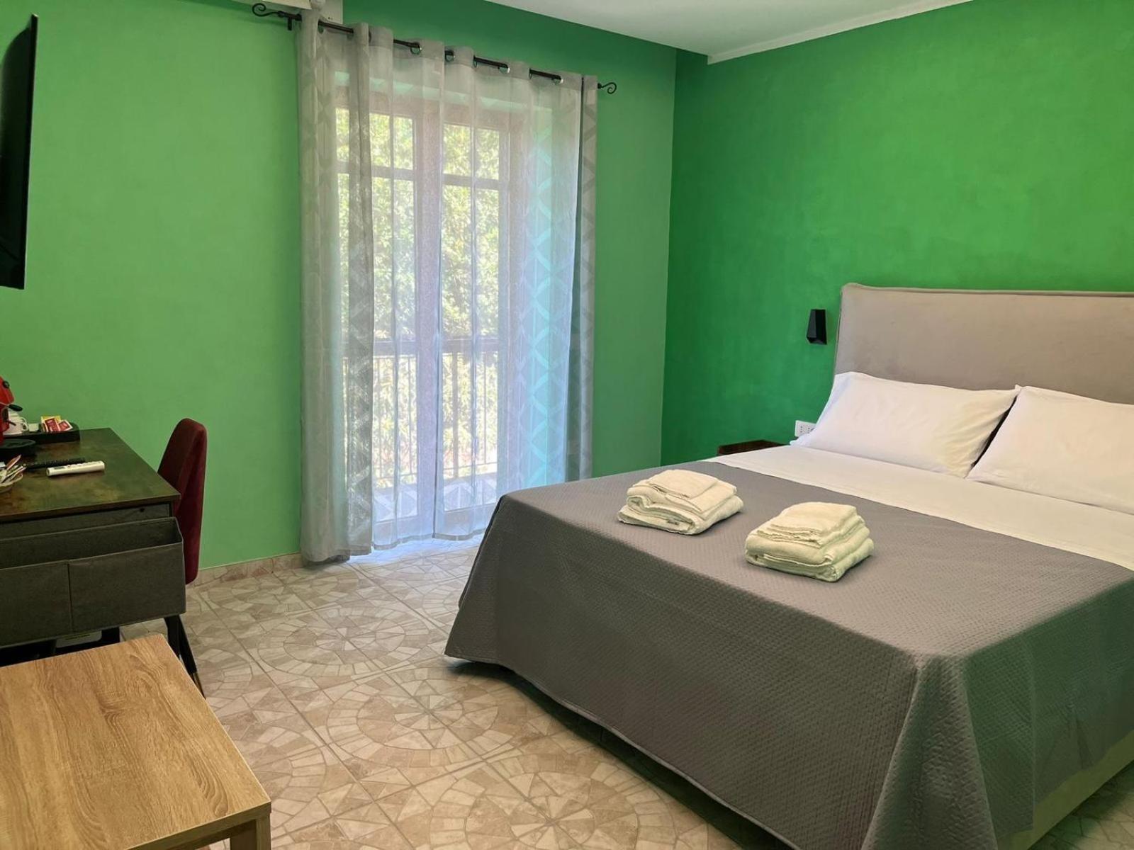 Domus Arco Romano Guest House Itri Eksteriør billede